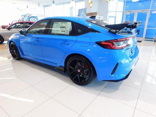 2025 Honda Civic Type R Base