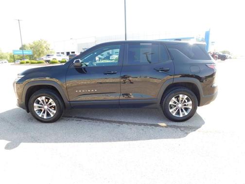 Mosaic Black Metallic 2026 Chevrolet Equinox LT