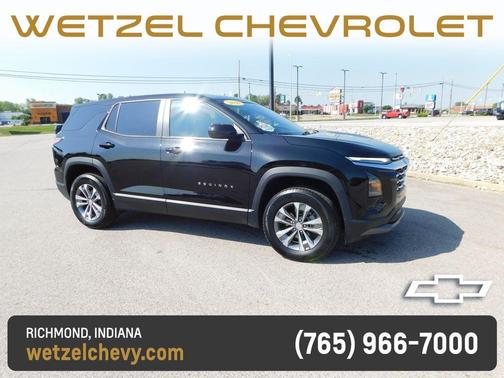 Mosaic Black Metallic 2026 Chevrolet Equinox LT