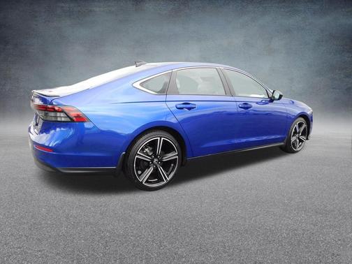 Still Night Pearl 2025 Honda Accord Hybrid Sport