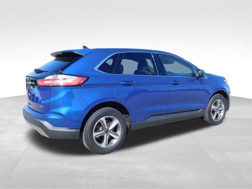 Blue Metallic 2023 Ford Edge SEL
