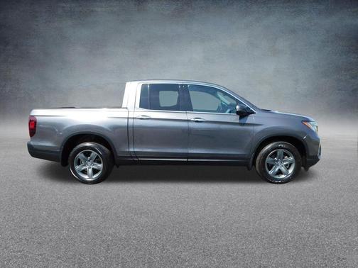 Modern Steel Metallic 2023 Honda Ridgeline RTL-E