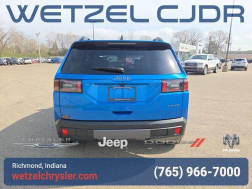 Hydro Blue Pearlcoat 2026 Jeep Cherokee LAREDO/LIMITED