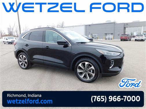 2023 Ford Escape Platinum