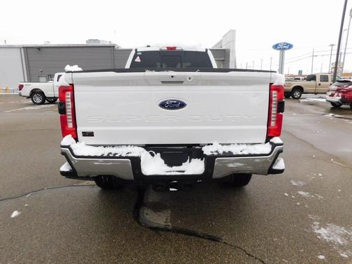 2025 Ford F-350 Lariat Super Duty
