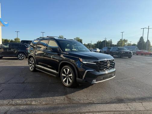 2023 Honda Pilot Elite