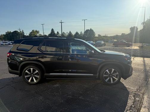 2023 Honda Pilot Elite