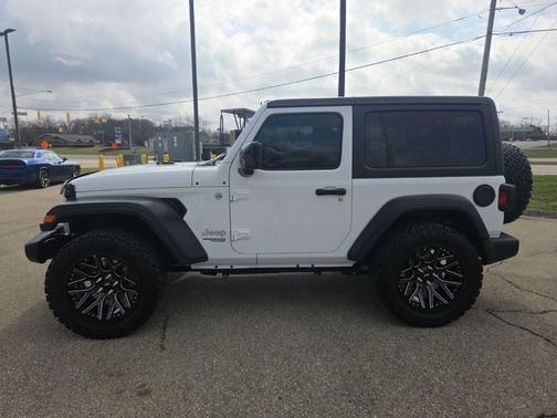 2019 Jeep Wrangler Sport