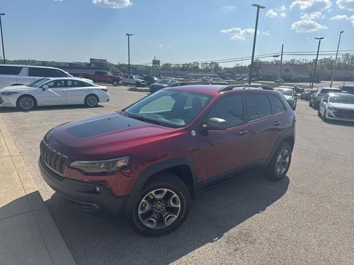 2019 Jeep Cherokee Trailhawk