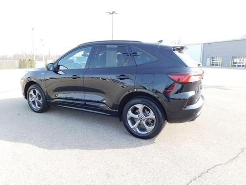 Agate Black Metallic 2023 Ford Escape ST-Line