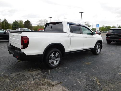 Platinum White Pearl 2025 Honda Ridgeline RTL