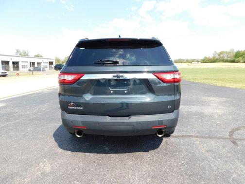 Graphite Metallic 2019 Chevrolet Traverse LT Leather