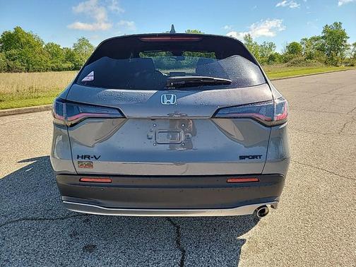 Urban Gray Pearl 2026 Honda HR-V Sport