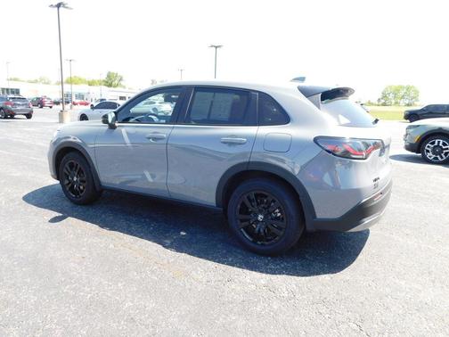 Urban Gray Pearl 2026 Honda HR-V Sport