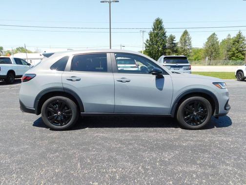 Urban Gray Pearl 2026 Honda HR-V Sport