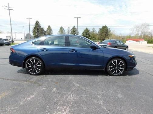 2025 Honda Accord Hybrid Touring