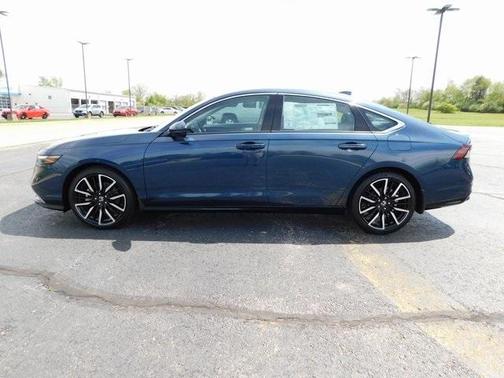 2025 Honda Accord Hybrid Touring