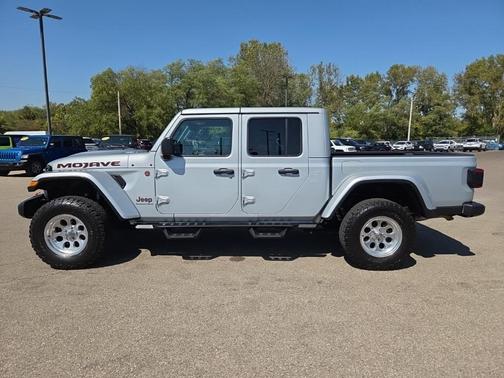 2023 Jeep Gladiator Mojave