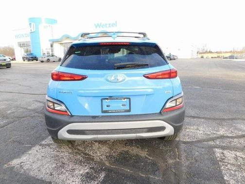 2022 Hyundai KONA SEL