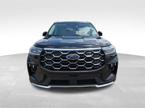 Agate Black Metallic 2026 Ford Explorer Platinum