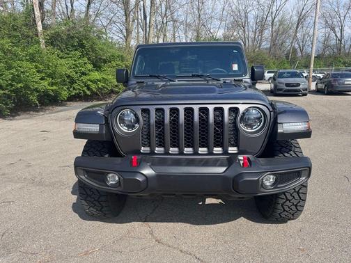 Granite Crystal Clearcoat Metallic 2023 Jeep Gladiator Rubicon