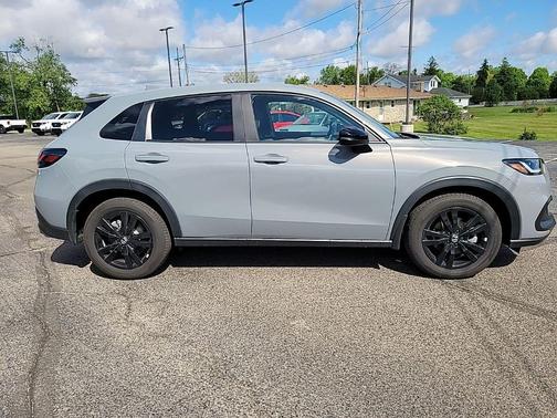 Urban Gray Pearl 2026 Honda HR-V Sport