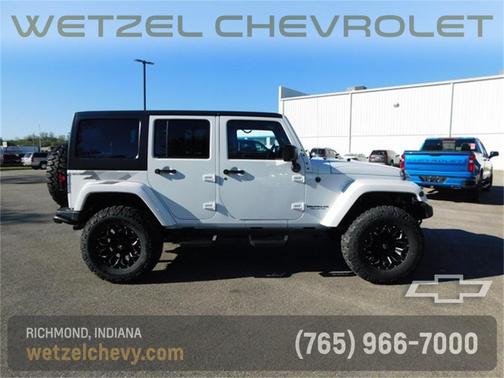 2017 Jeep Wrangler Unlimited Sahara