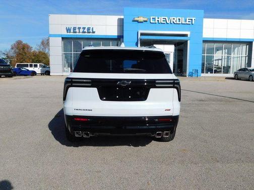 Polar White 2026 Chevrolet Traverse RS