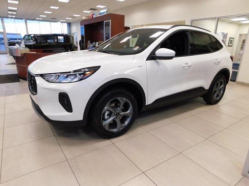 2026 Ford Escape ST-Line Select