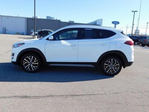 2021 Hyundai TUCSON SEL