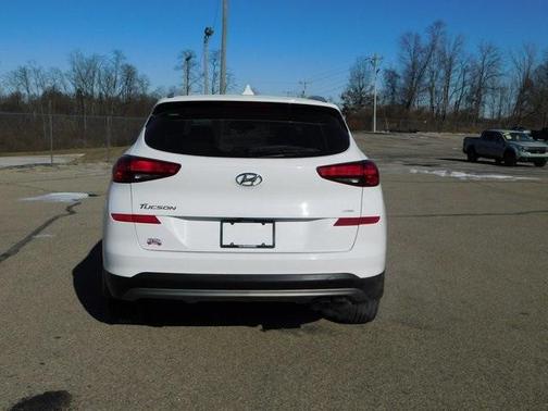 2021 Hyundai TUCSON SEL