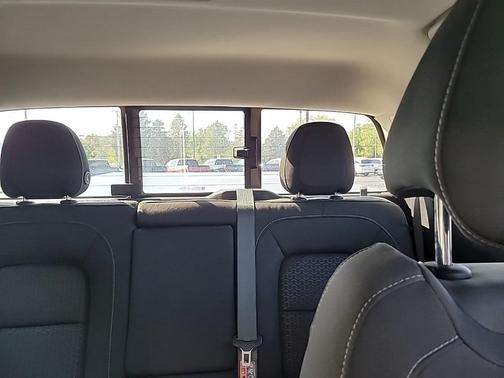 2016 GMC Canyon SLE