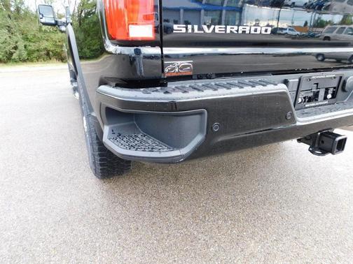 2026 Chevrolet Silverado 3500 LT
