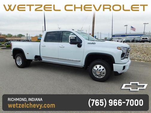 Polar White 2026 Chevrolet Silverado 3500 High Country