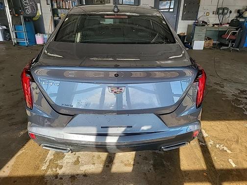 2022 Cadillac CT4 Premium Luxury