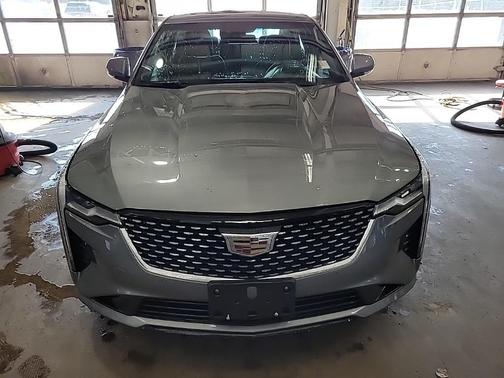 2022 Cadillac CT4 Premium Luxury