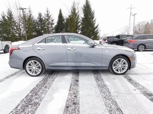 2022 Cadillac CT4 Premium Luxury
