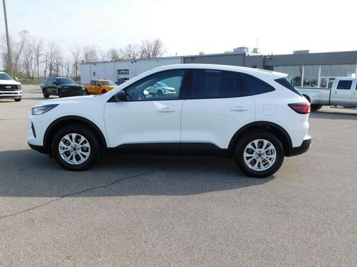Oxford White 2025 Ford Escape Active
