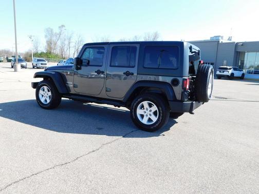 Granite Crystal Clearcoat Metallic 2018 Jeep Wrangler JK Unlimited Sport