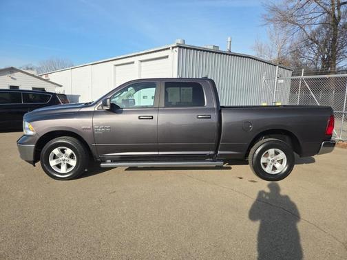 2019 RAM 1500 Classic SLT