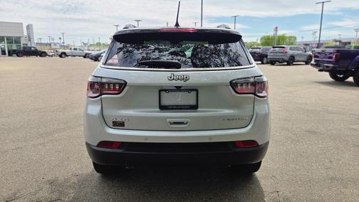 Silver Zynith 2026 Jeep Compass Limited