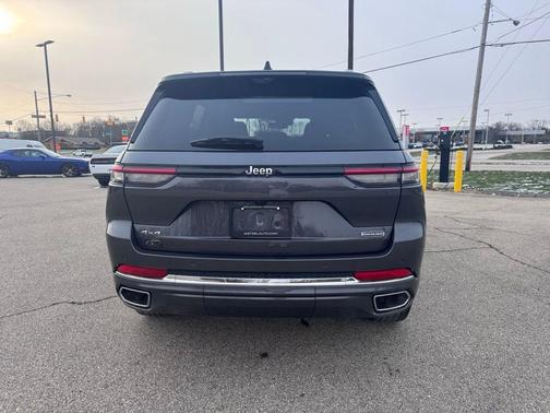 2023 Jeep Grand Cherokee Overland