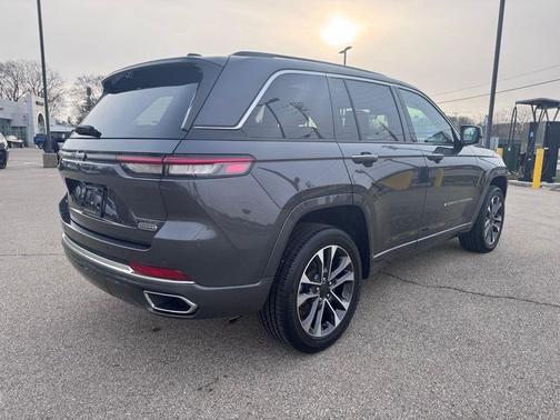 2023 Jeep Grand Cherokee Overland