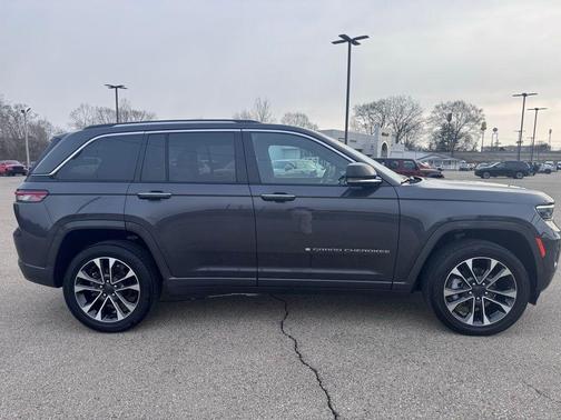 2023 Jeep Grand Cherokee Overland