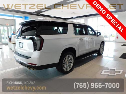 2025 Chevrolet Suburban Premier