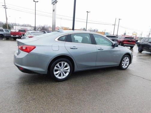 2025 Chevrolet Malibu LT