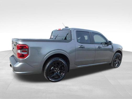 Carbonized Gray Metallic 2025 Ford Maverick Lobo Standard
