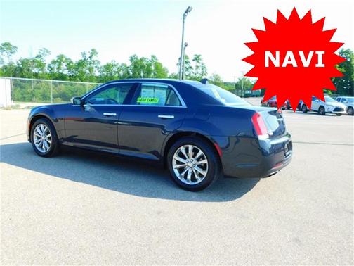 2016 Chrysler 300C Base