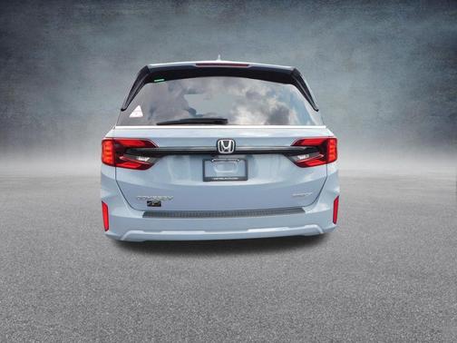 Sonic Gray Pearl 2025 Honda Odyssey Sport-L