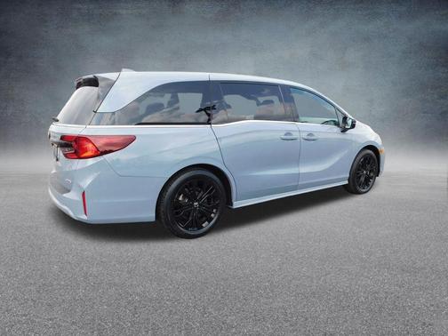 Sonic Gray Pearl 2025 Honda Odyssey Sport-L